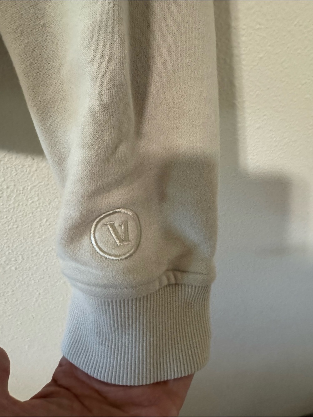 Vuori Sedona Half-Zip Sweater Salt Light Gray Loungewear Athleisure-Medium - Picture 5 of 8